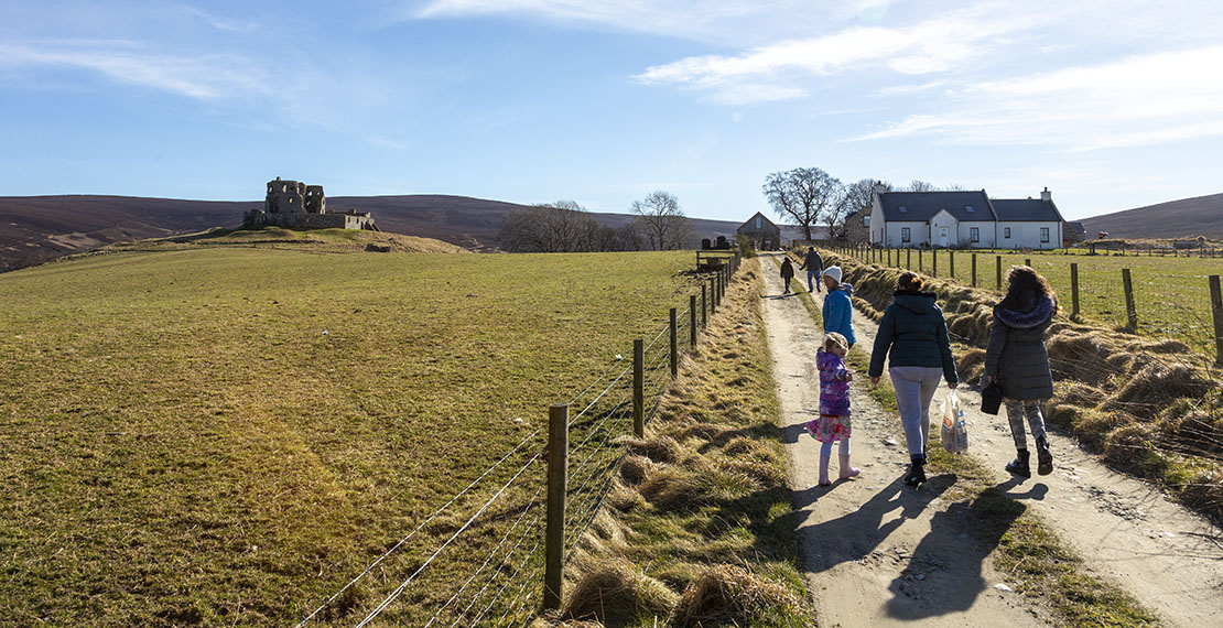 Walking to the castle.