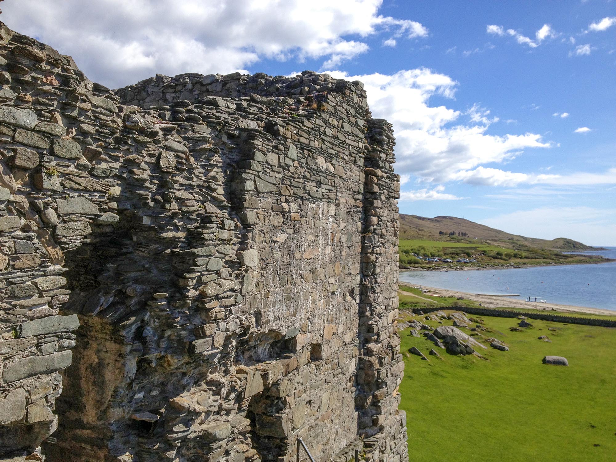 What is the oldest castle in Scotland?