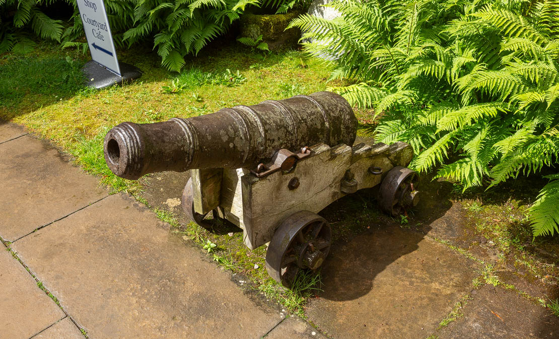 A small cannon.