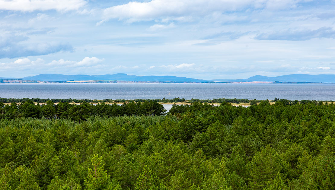 Wide angle view of the viewpoint vista.