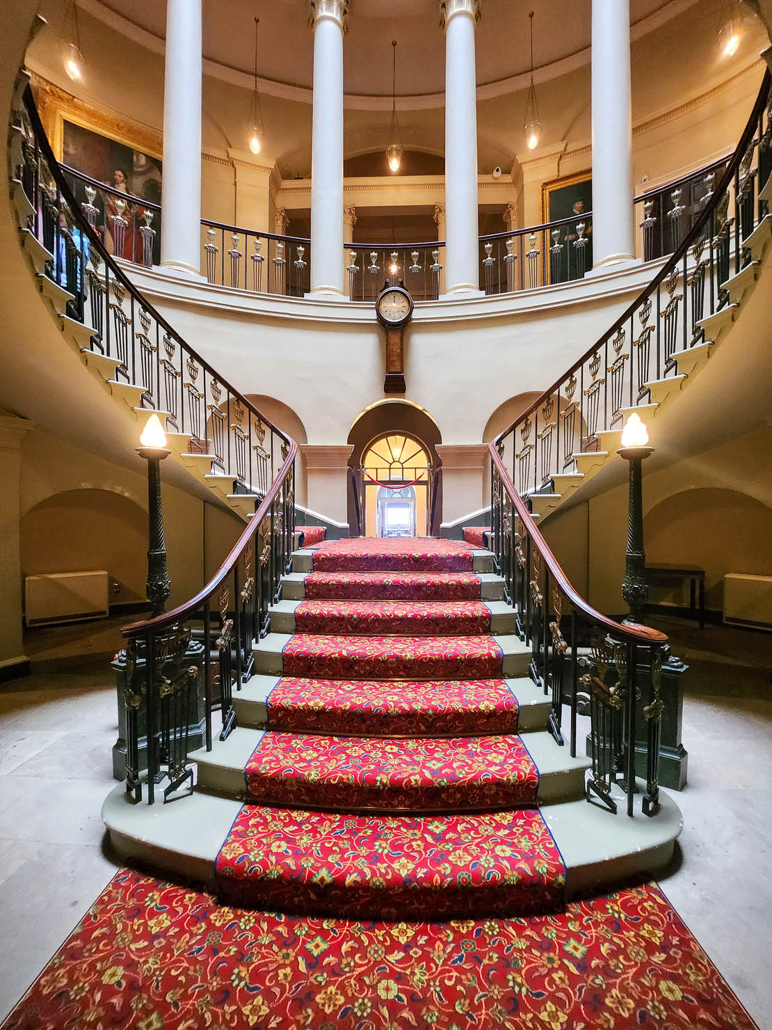 Oval staircase by Robert Adam.
