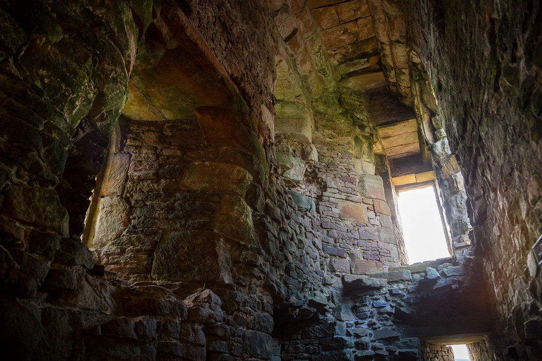 Duffus Castle interior 2.