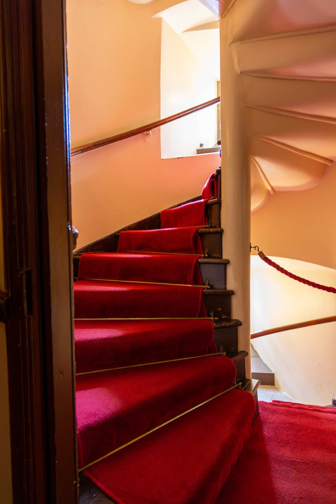 Spiral staircase at Fyvie Castle.