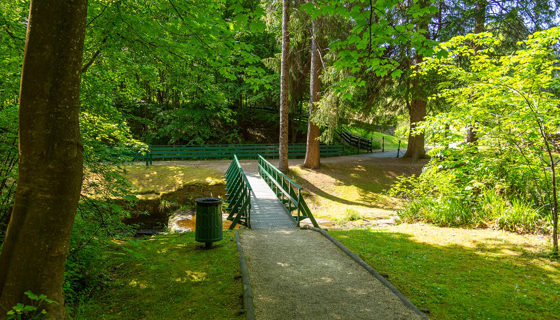 Bridge to gardens entrance.
