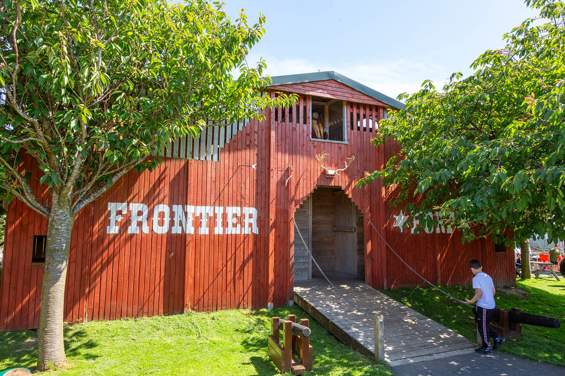 Frontier Fort