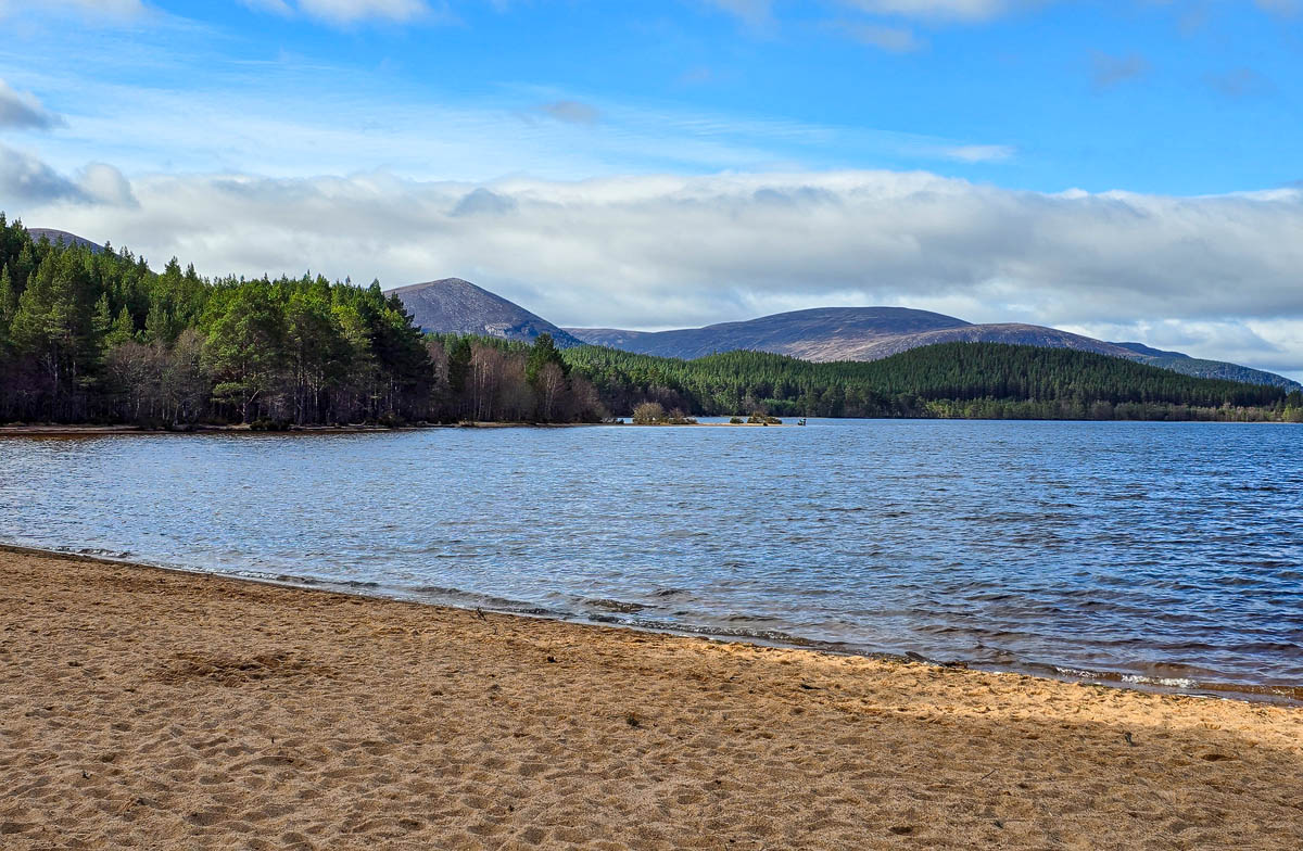 Loch Morlich Walk, Aviemore – A Stunning Family Circular in the Cairngorms