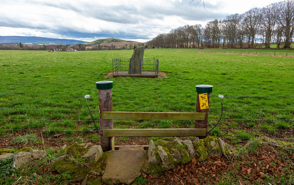 Picardy Stone field entrance