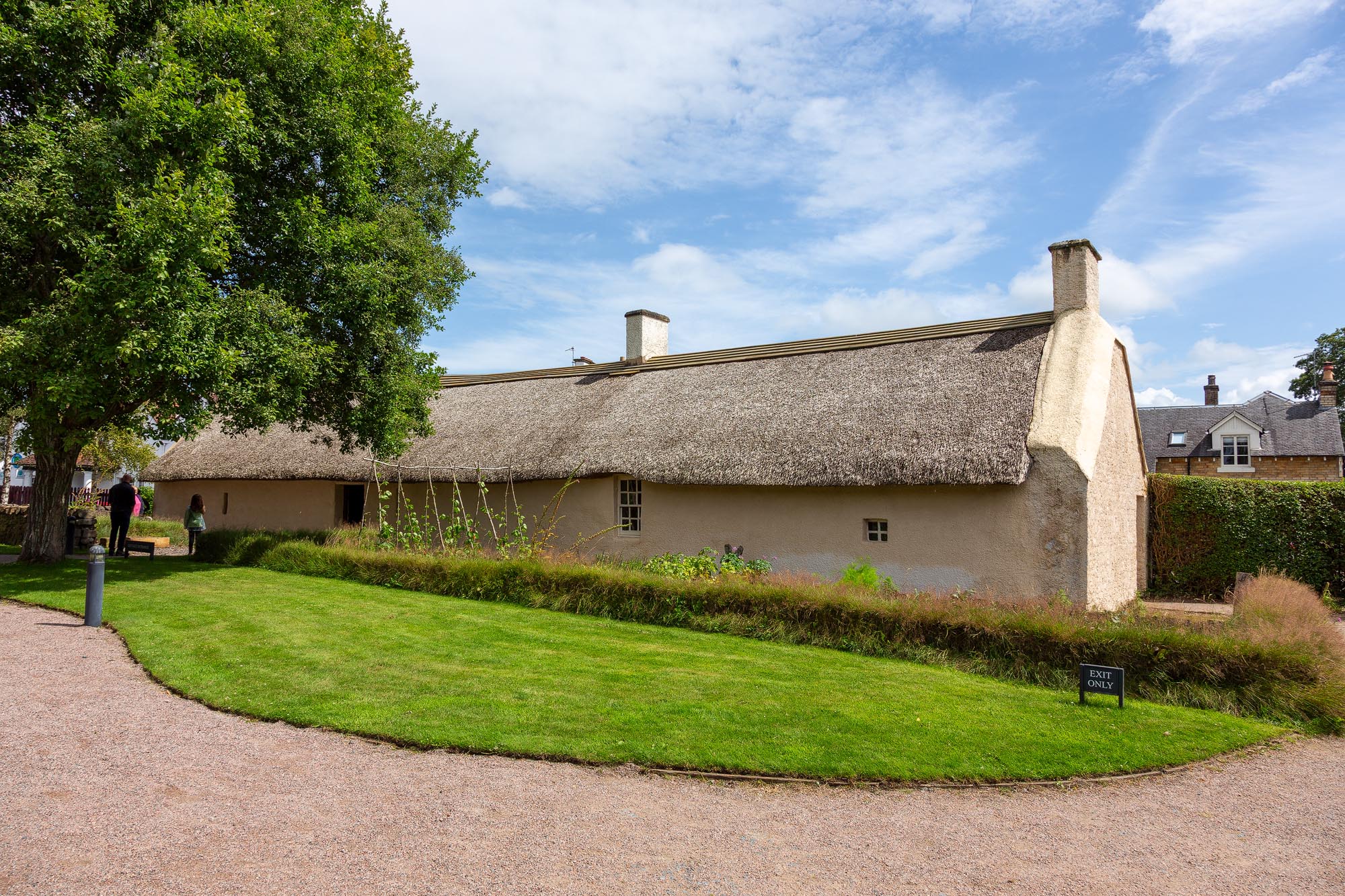 Robert Burns' Birthplace - Burns Cottage in Alloway