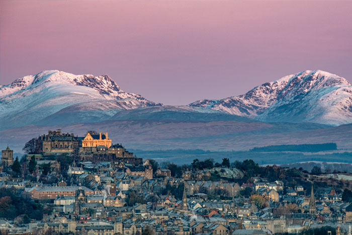 A short guide to Stirling in <br>central Scotland