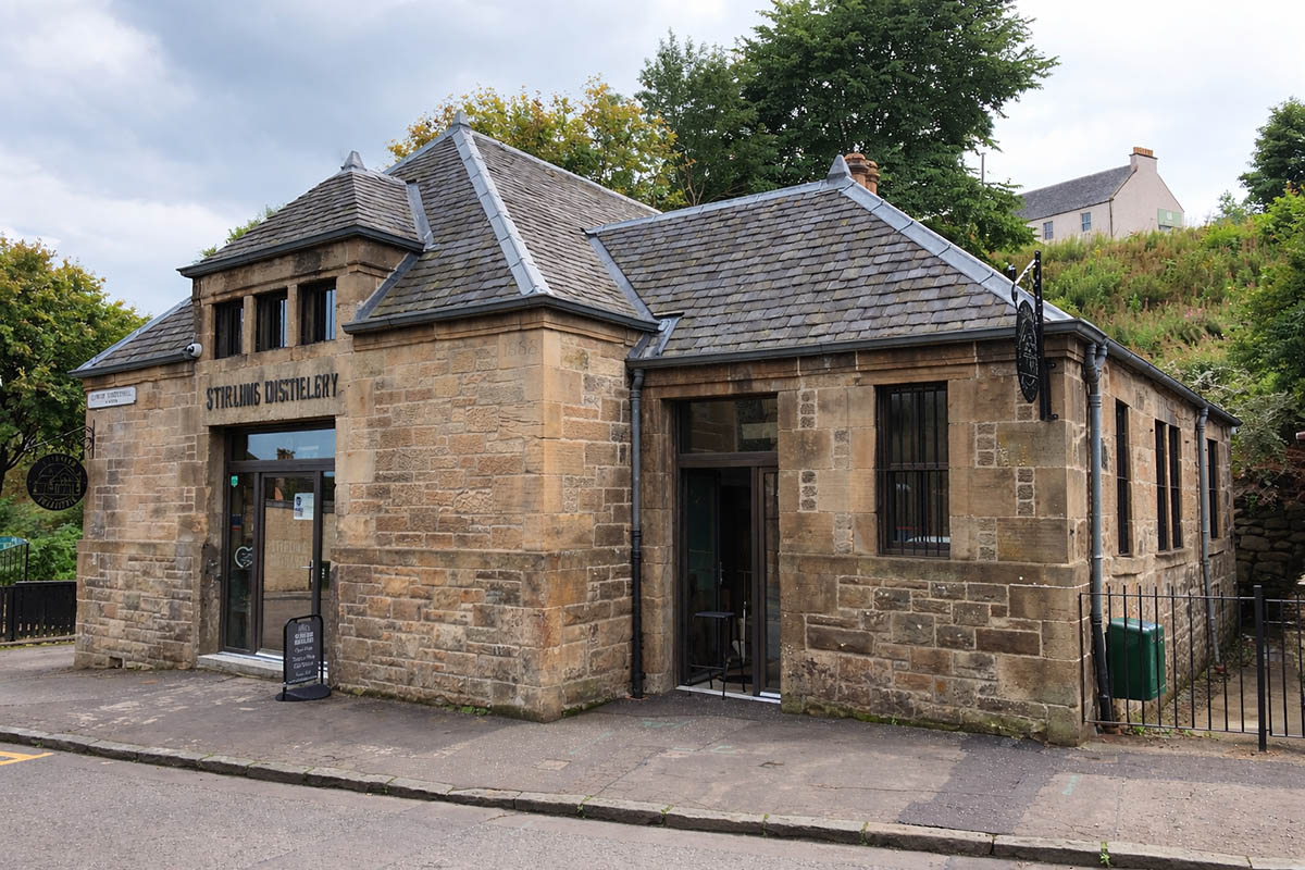 Stirling Distillery at the foot of Stirling Castle