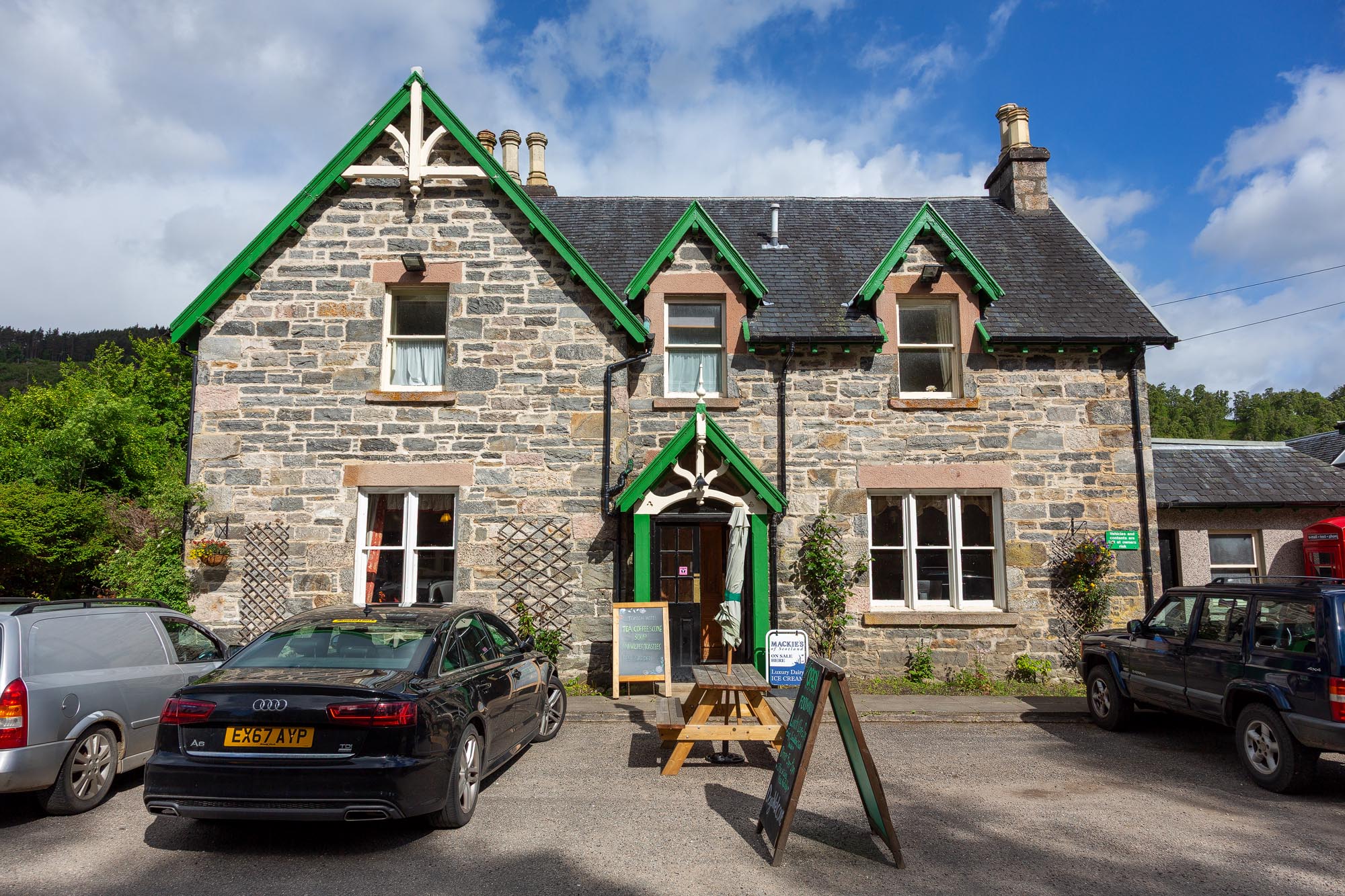 Review of the Tomich Hotel near Beauly and Drumnadrochit
