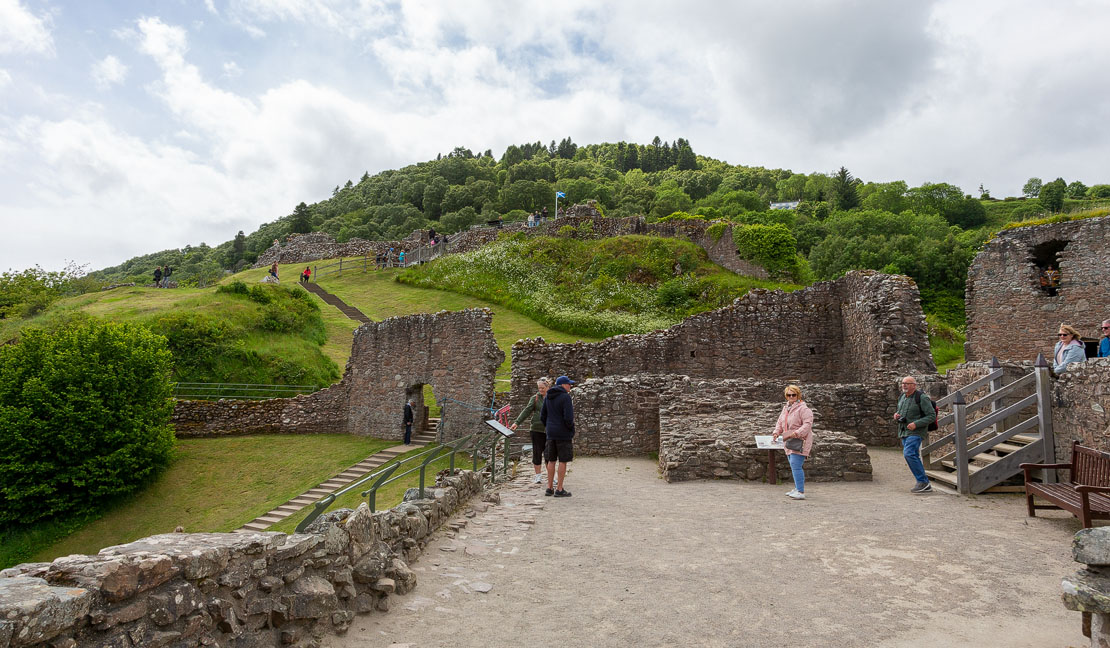 Central ruin.