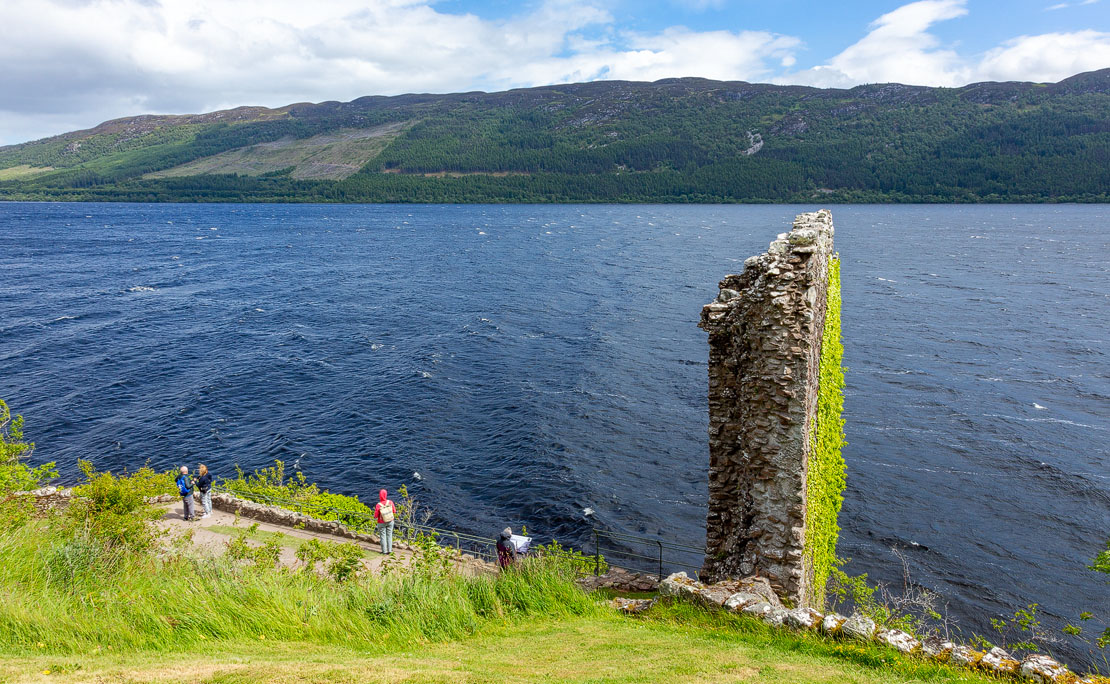 Urquhart's stories, how many could it tell?